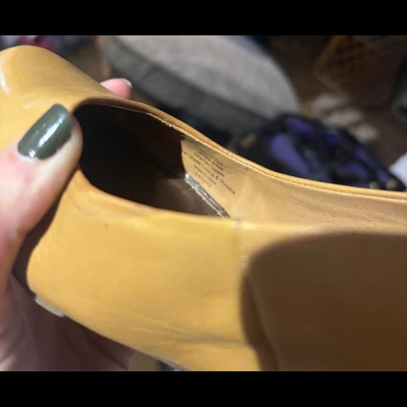 Kenneth Cole Reaction, “Did U Tell” wedge - Picture 4 of 4